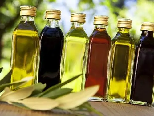 انواع مختلف روغن زیتون